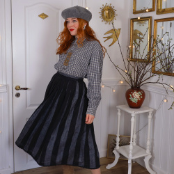 Grey &amp; Black Striped Vintage Skirt | S