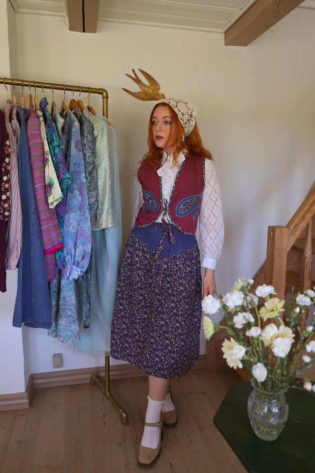 Blue &amp; Plum Floral Funky 70's Vintage Cotton Set | S