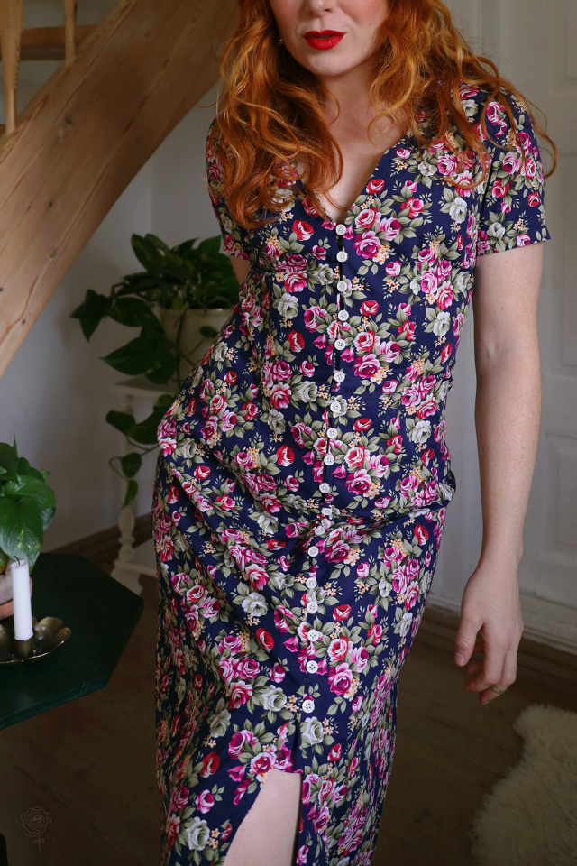 Plum &amp; Pink Roses 90's Vintage Maxi | S
