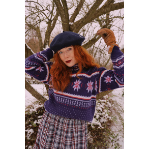 Purple Pattern Ski Peer Winter Sweater | M