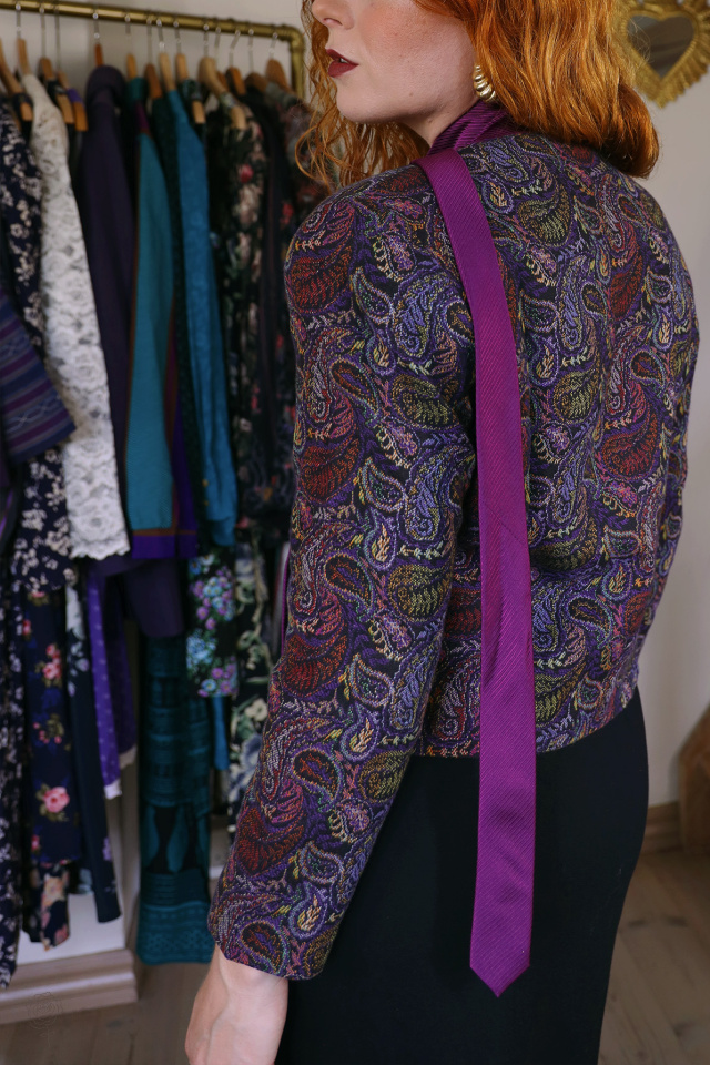 Shiny Purple Vintage Tie 