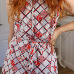 White Square Floral 70's Vintage Dress | S/M