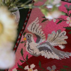 Pink Pigeon Daisy Vintage Wall Hanger Embroidery 