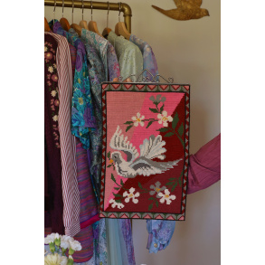 Pink Pigeon Daisy Vintage Wall Hanger Embroidery 