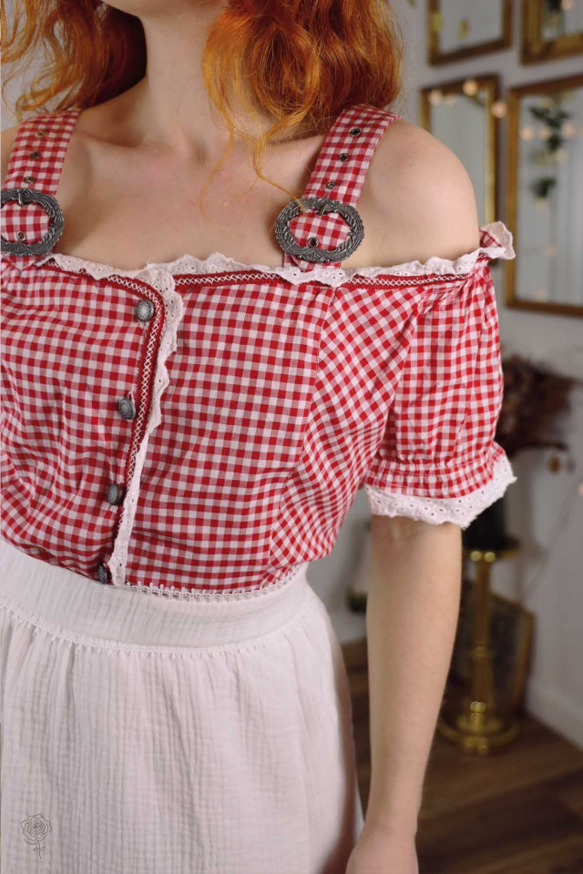 Red &amp; White Plaid Vintage Top | M