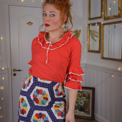 Red Dot Frill 70's Vintage Blouse | S