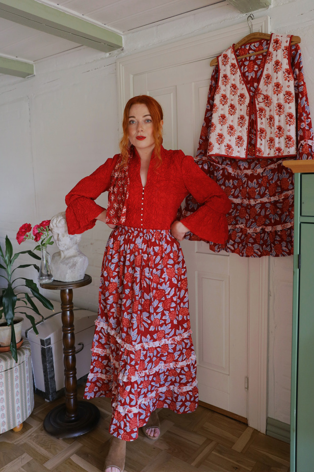 Red Elegant Stretchy Vintage Blouse | S