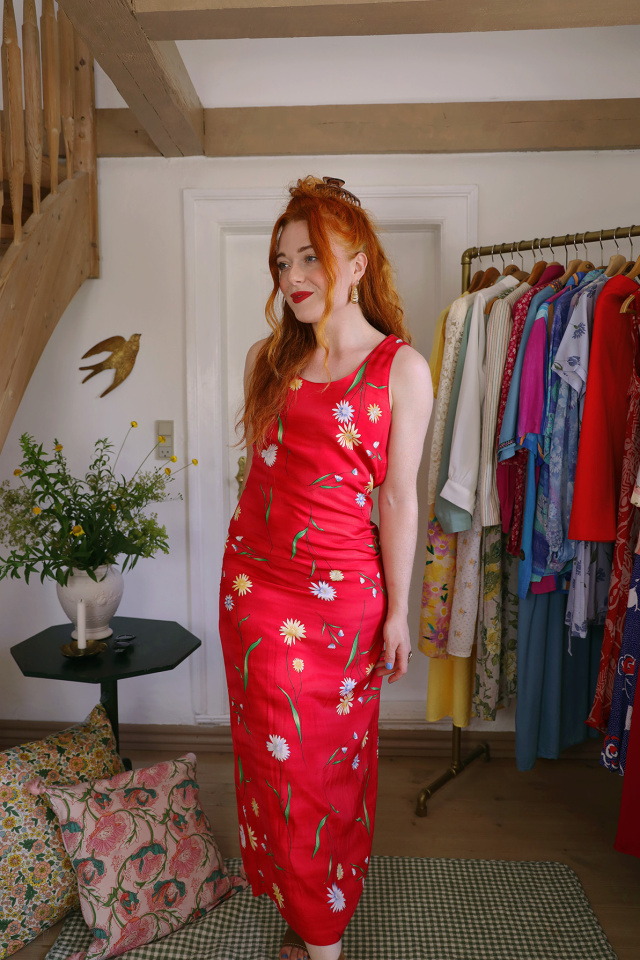 Red Floral Straight Cut 90's Dress | S