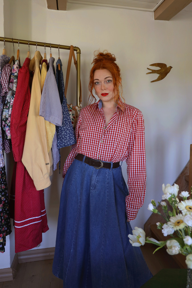 Red Gingham Vintage Blouse | S/M
