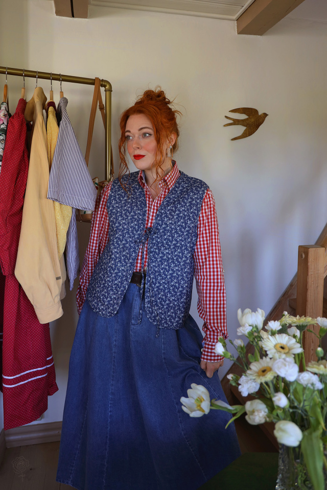 Red Gingham Vintage Blouse | S/M