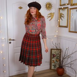 Red Paisley Patterned Vintage Blouse | S