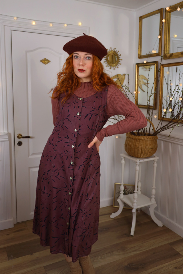 Redyed Burgundy 90's Vintage Dress | M 