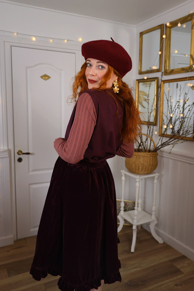 Redyed Burgundy Vintage Cotton Top | M/L