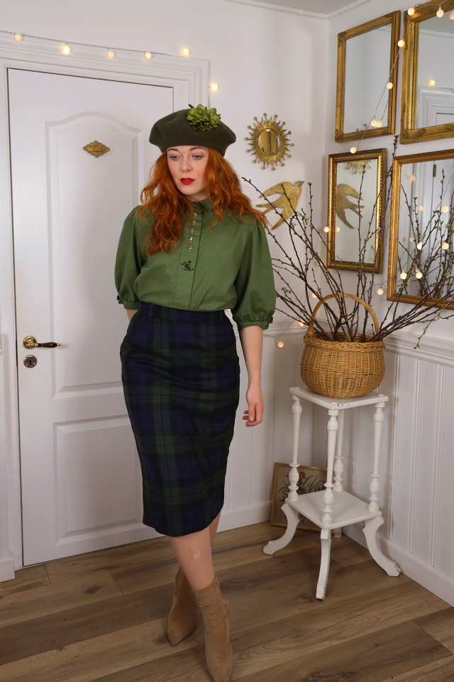 Redyed Olive Green Vintage Blouse | M