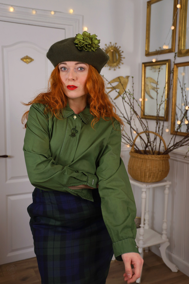 Redyed Olive Green Vintage Blouse | L