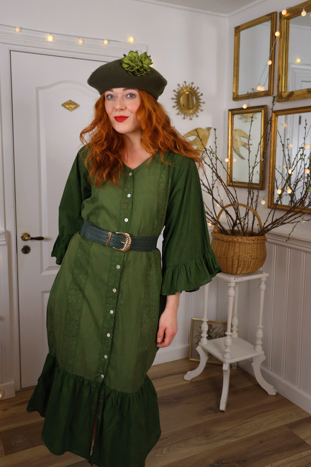 Redyed Unnamed Dress Design | M