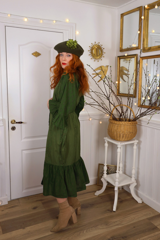 Redyed Unnamed Dress Design | M