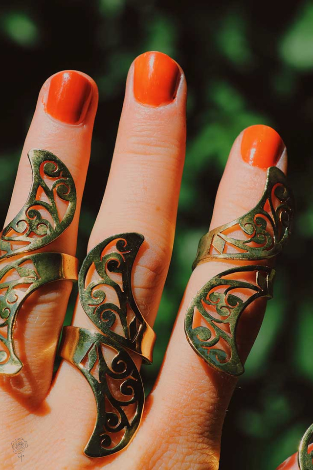 Luna Statement Brass Ring 