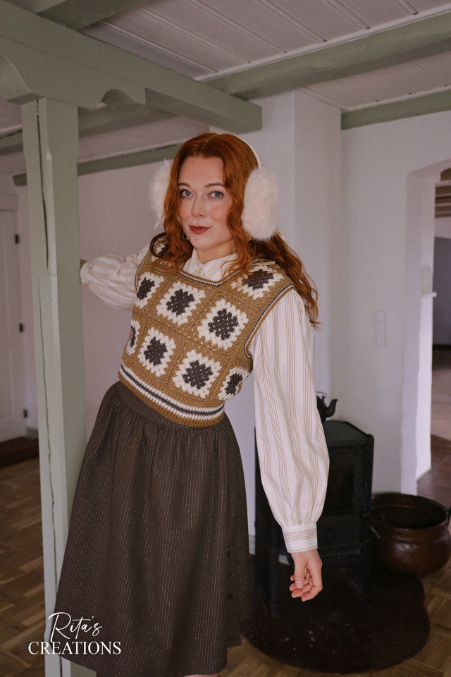 Rita's Brown Gold Thread Recycled Skirt | S