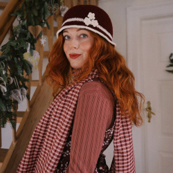 Rita's Bordeaux White Floral Crochet Hat 