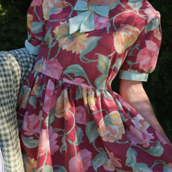 Rita's Red Floral Summer Dress | M