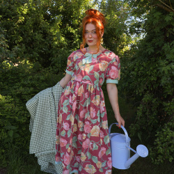 Rita's Red Floral Summer Dress | M