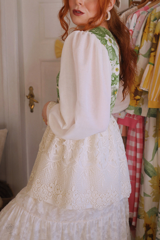 Rita's Spring Greens Dream Top | S