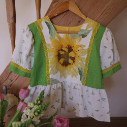 Rita's Sunflower Top | S