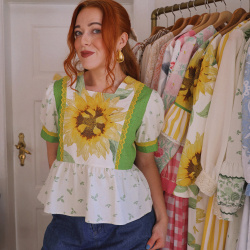 Rita's Sunflower Top | S