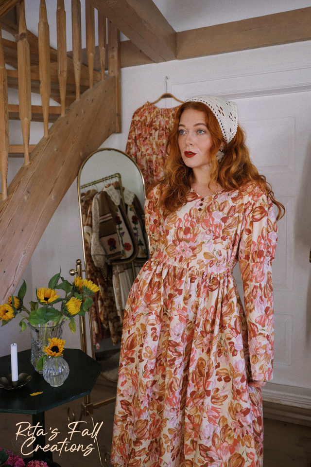 Rita's Warm Orange Brown Floral Fall Dress | L