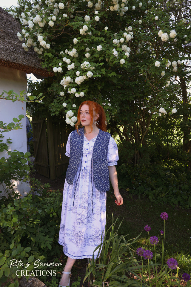 Rita's Blue Nature Print Summer Dress | M
