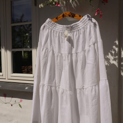 Rita's White Cotton Summer Skirt | M/L