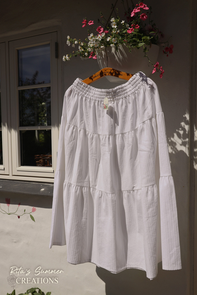 Rita's White Cotton Summer Skirt | M/L