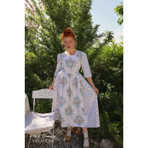 Rita's White Floral Romantic Summer Dress | M