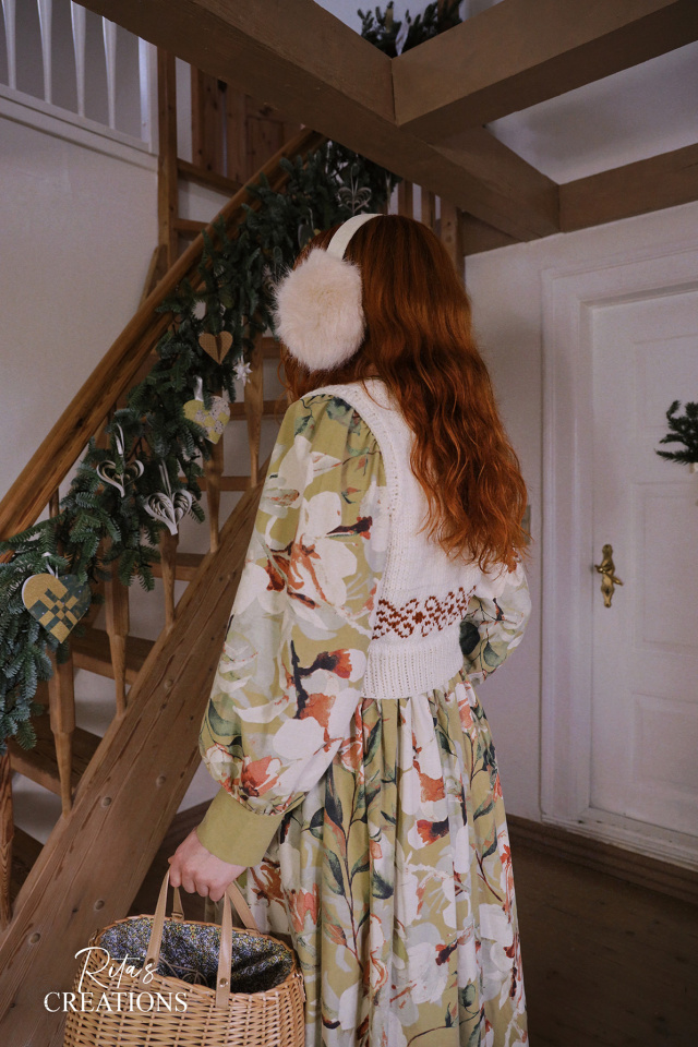 Rita's Orange Pattern Knitted Vest | S