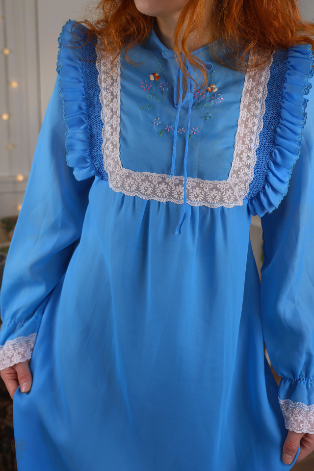 Romantic Blue Lace Nightgown | S