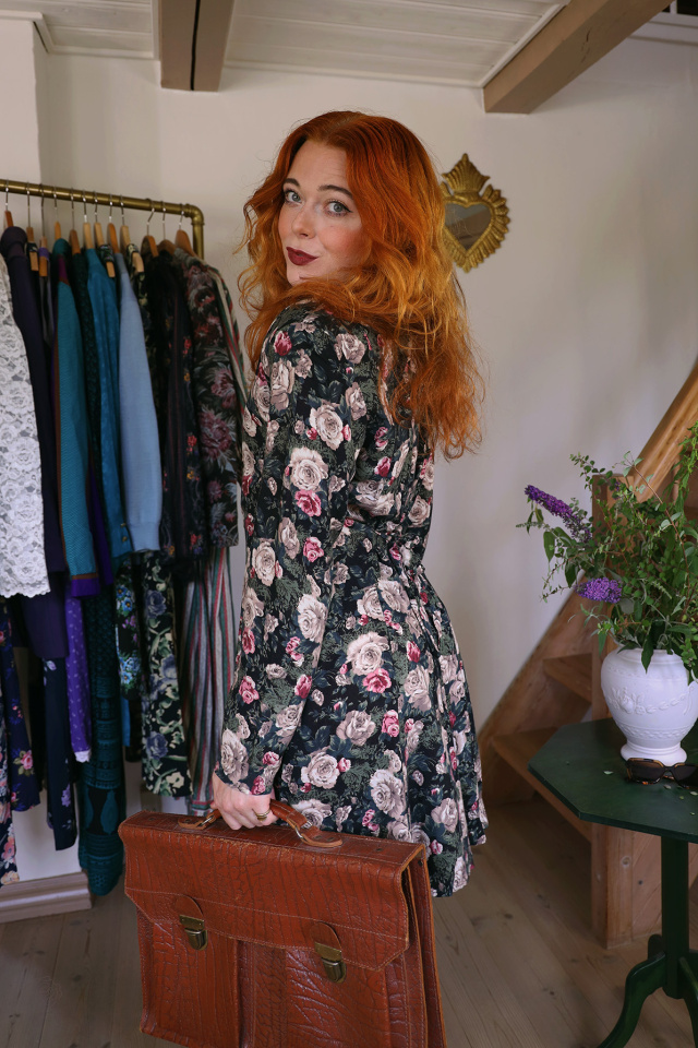Rose Floral 80's Mini Vintage Dress | M
