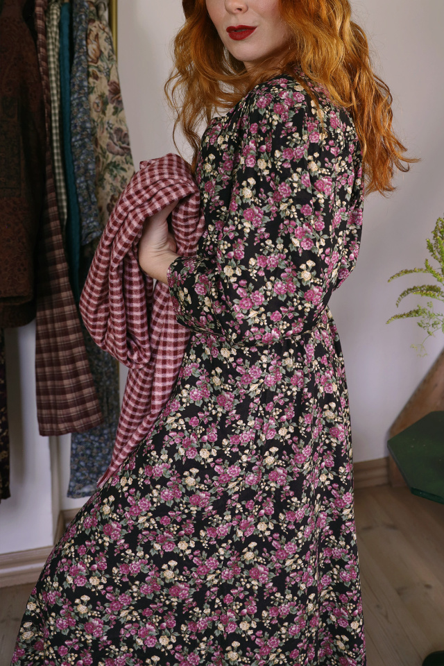 Romantic Purple Floral Vintage Dress | L/XL 