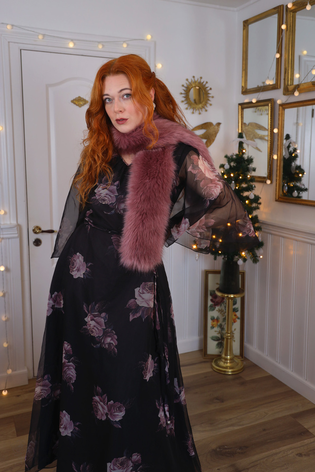 Bright Rose Faux Fur Second Hand Scarf