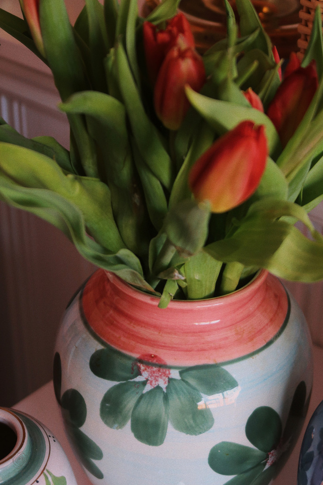 Handpainted Round Vase 