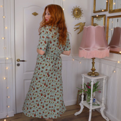 Light Green Red Floral 90's Vintage Dress | M