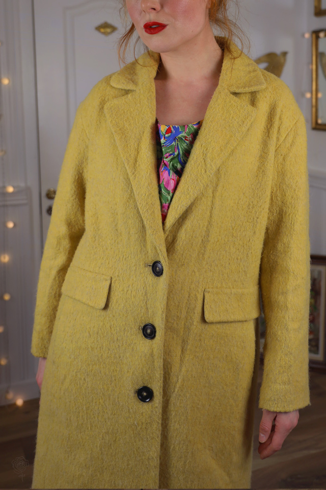 Second Hand Soft Yellow Spring Coat | S