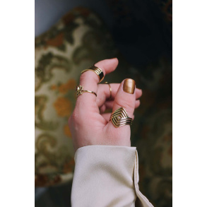 Sees The Day Brass Ring