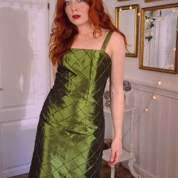 Shiny Green Elegant Vintage Dress | S/M