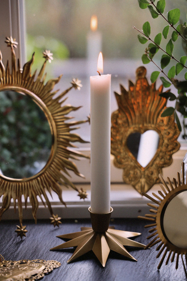 Simple Brass Star Candle Holder