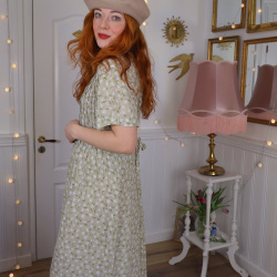 Light Green Tulips 90's Vintage Dress | M