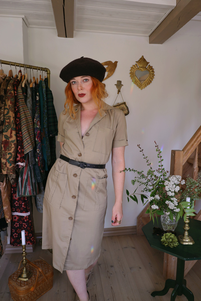 Sand Coloured Vintage Dress | S