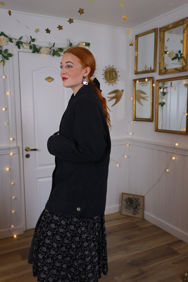 Simple Soft Black Jacket | M