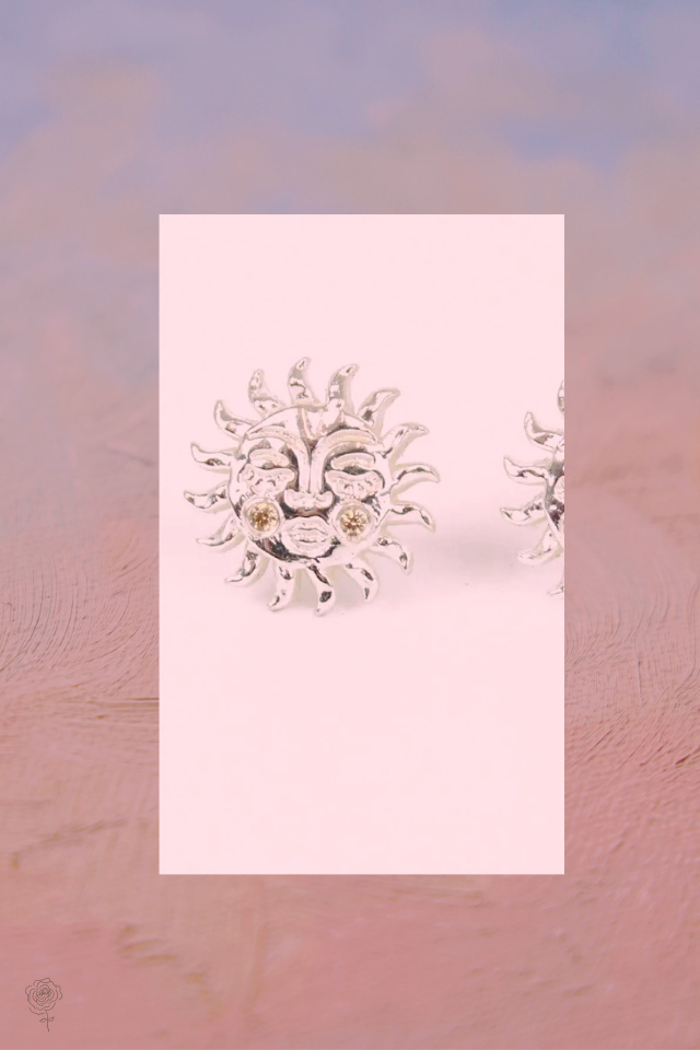 Sleepy Sun | Small Silver Studs