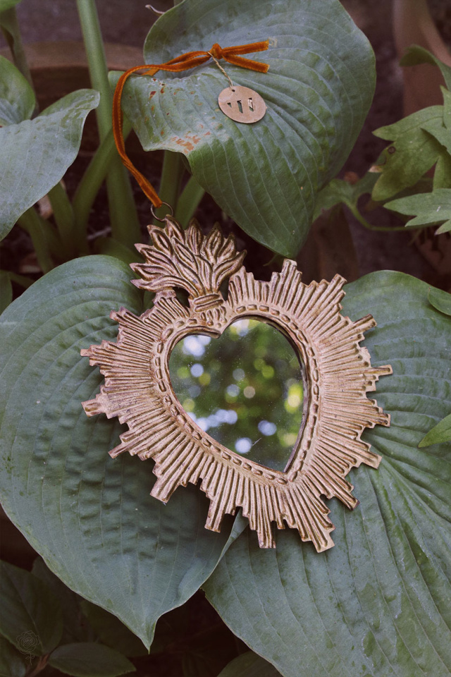 Small Heart Brass Mirror 
